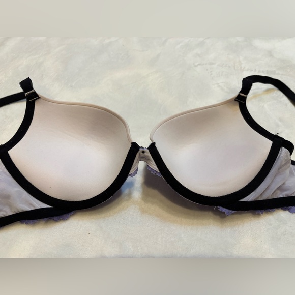 Victoria’s Secret Dream Angels Lace Push-Up Bra 36C - Picture 4 of 9